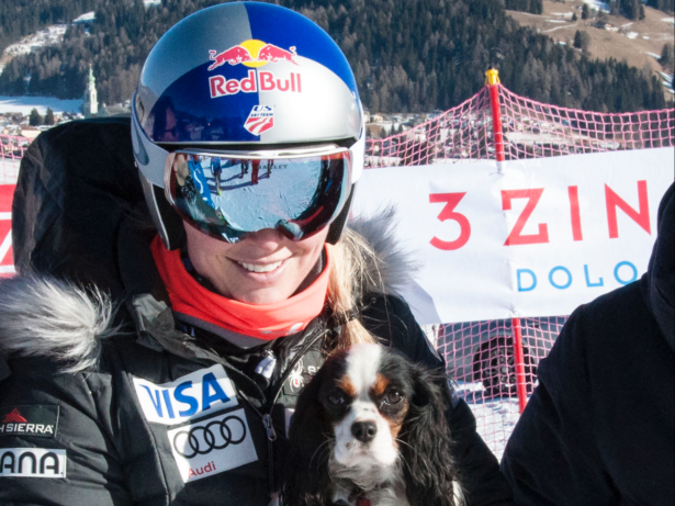 Lindsey Vonn mit ihrer Lucy in Sexten