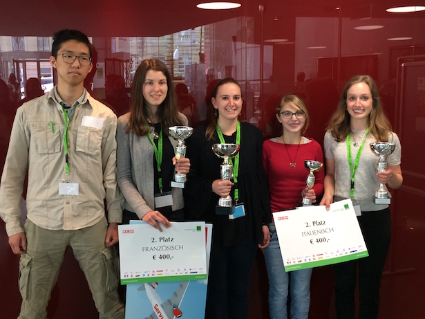 Die Tiroler/Südtiroler Delegation beim Bundesfremdsprachenwettbewerb in Wien: (v.l.n.r.) Dong Kun Im, Milena Basso, Maria Kaufmann, Eva Neulichedl und Anina Stigger  