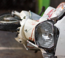 17-Jähriger stürzt mit Motorrad