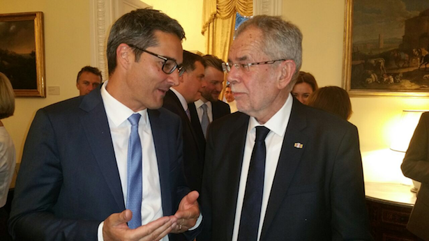 Arno Kompatscher mit Alexander Van der Bellen in Rom