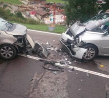 Vier Verletzte nach Crash