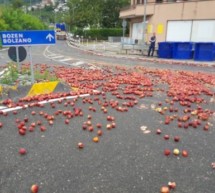 Pfirsiche auf der Straße