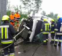 Crash mit Lieferwagen