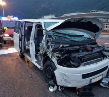 Auf Lkw aufgefahren