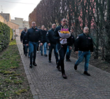 Skinheads gegen Leiter Reber