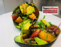 Avocadosalat mit Tomaten & Minze