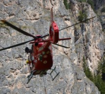 Wandererin stürzt 70 Meter ab