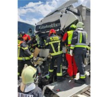 Lkw-Unfall auf Autobahn