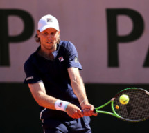 Seppi eine Runde weiter