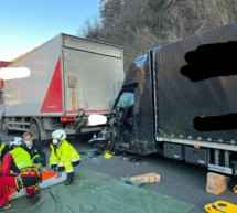 Lkw-Crash auf der A22