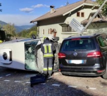 Crash vor dem Schulhof