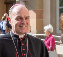 Bischof gratuliert neuem Abt