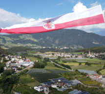 „Tiroler zeigt Flagge“