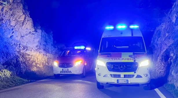 Junger Mann stirbt bei Unfall Junger Mann stirbt bei Unfall