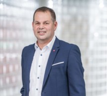 lvh freut sich mit Corrarati